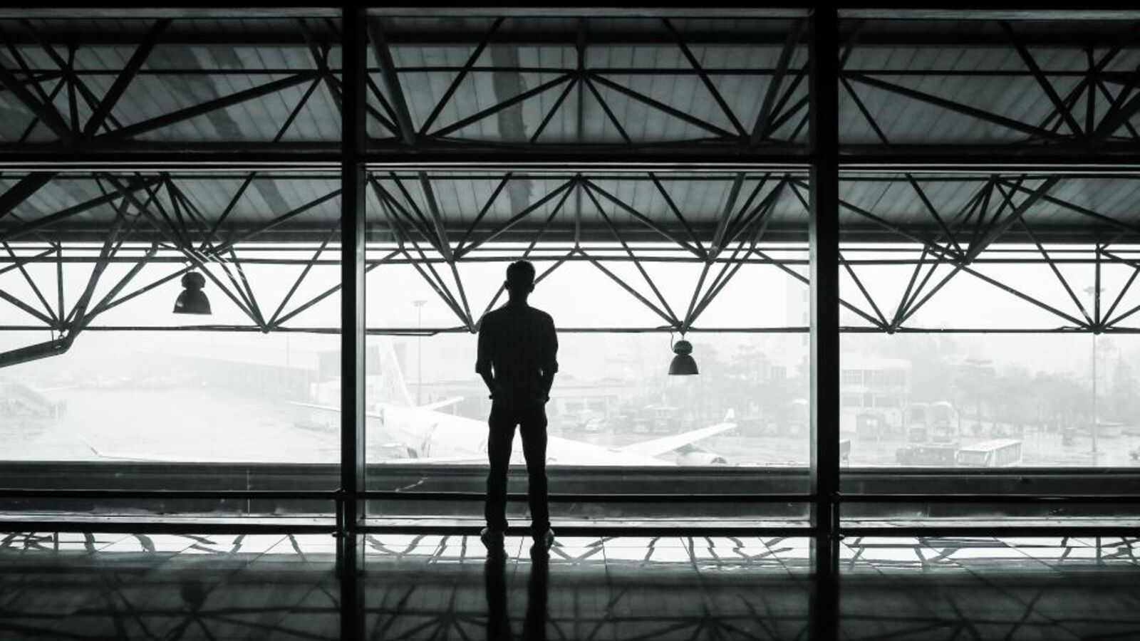 Moving Out of the US: A Practical Checklist for 2026